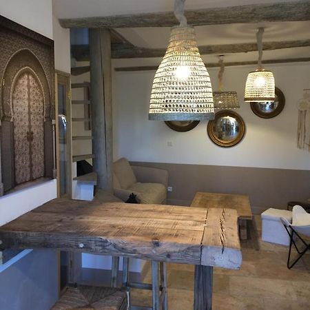 Pierrevert Chez Enzo 아파트 외부 사진
