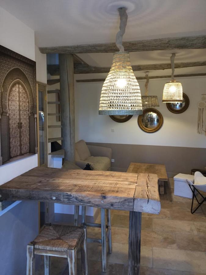 Pierrevert Chez Enzo 아파트 외부 사진